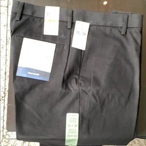 Kaki dockers pants